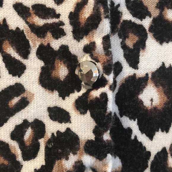 White House Black Market Animal Print Cardigan Small - Picture 3 of 7